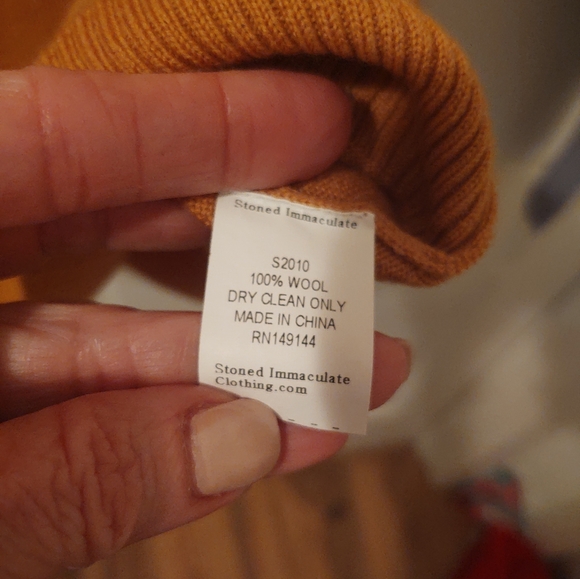 Stoned Immaculate Gloria Sweater - Picture 7 of 7